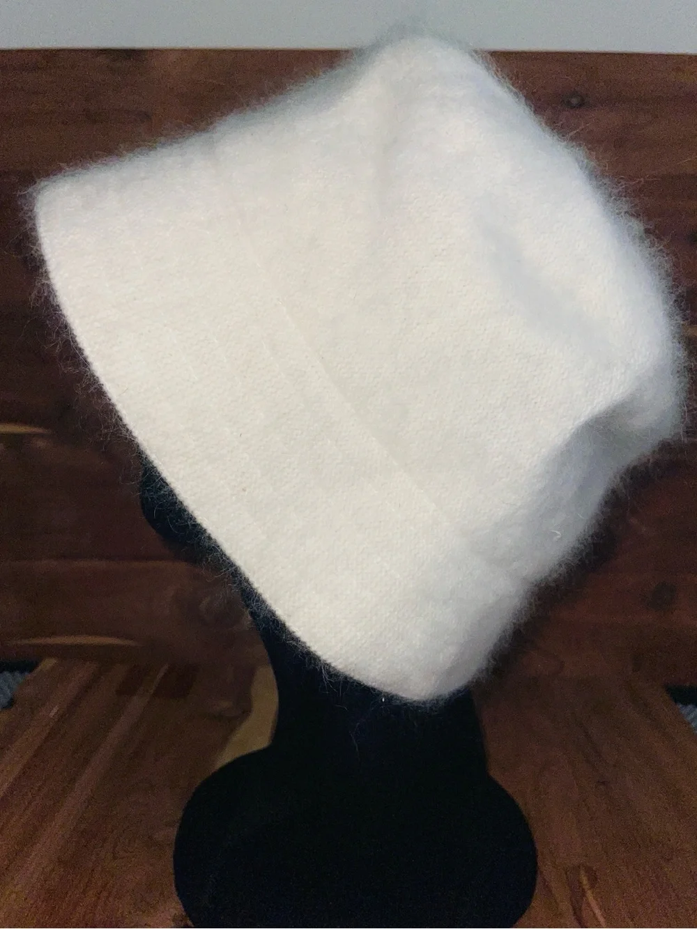 White Angora Rabbit Wool Olefin Hair Blend Woman Bucket Hat